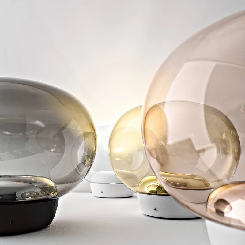 La Mariée LED tafellamp transparant/wit fra Stilnovo i Gennemsigtig, Hvid – produktbillede 2 af 2