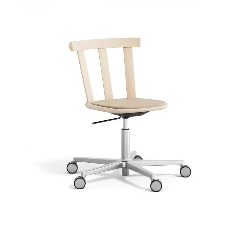 Alt Drehstuhl mit gepolstertem Sitz Birke Hallingdal 65-200 beige-Leichter mattlackiert by Stolab – product photo
