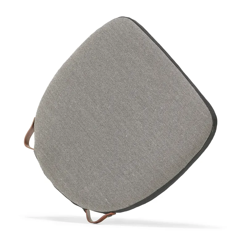 Lilla Åland Stuhlkissen Brown-beige von Stolab – Produktfoto