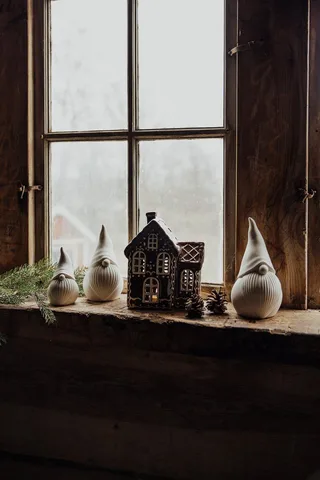Dekofigur Santa Stig Weihnachtsmann Keramik Weiß, Weihnachtsfigur aus Keramik de Storefactory – photo du produit 3 sur 3