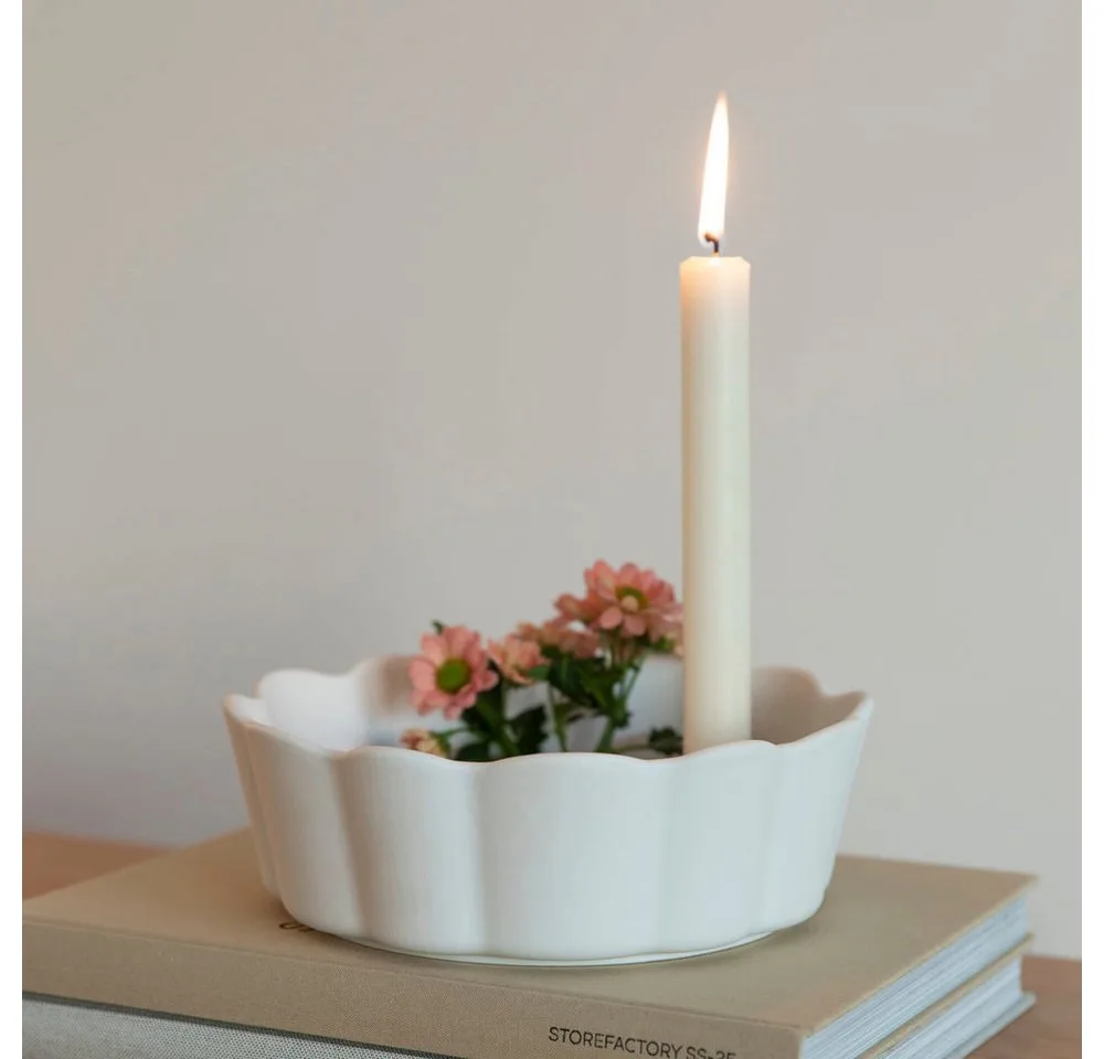 Dekoobjekt Kerzenhalter Daisy - weiß van Storefactory – productfoto