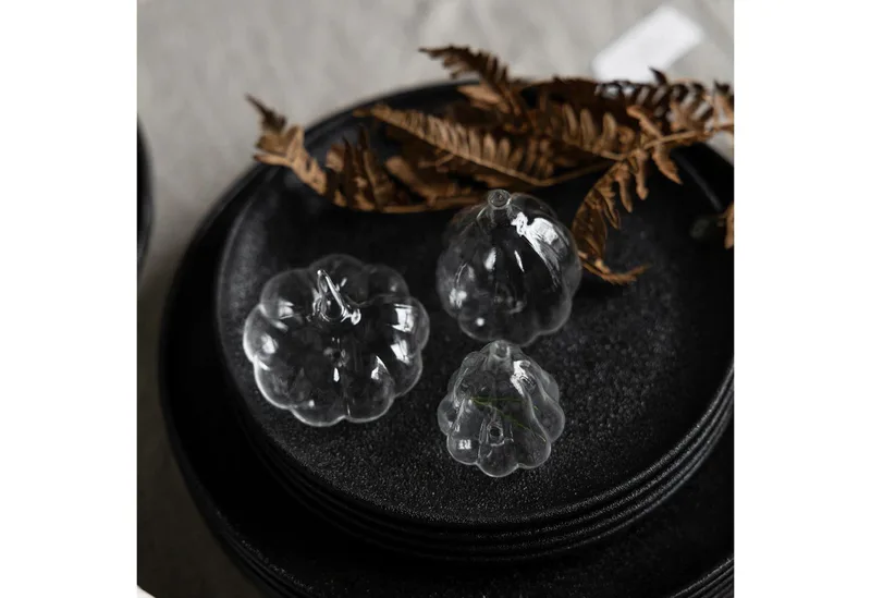 Dekoobjekt Kürbis Edstorp aus Glas by Storefactory – product photo 3 of 4