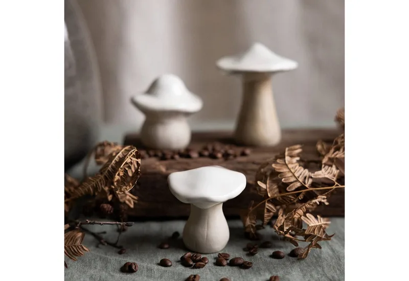 Dekoobjekt Pilz Skogsryd Herbstdeko in grau weiß by Storefactory – product photo 2 of 4