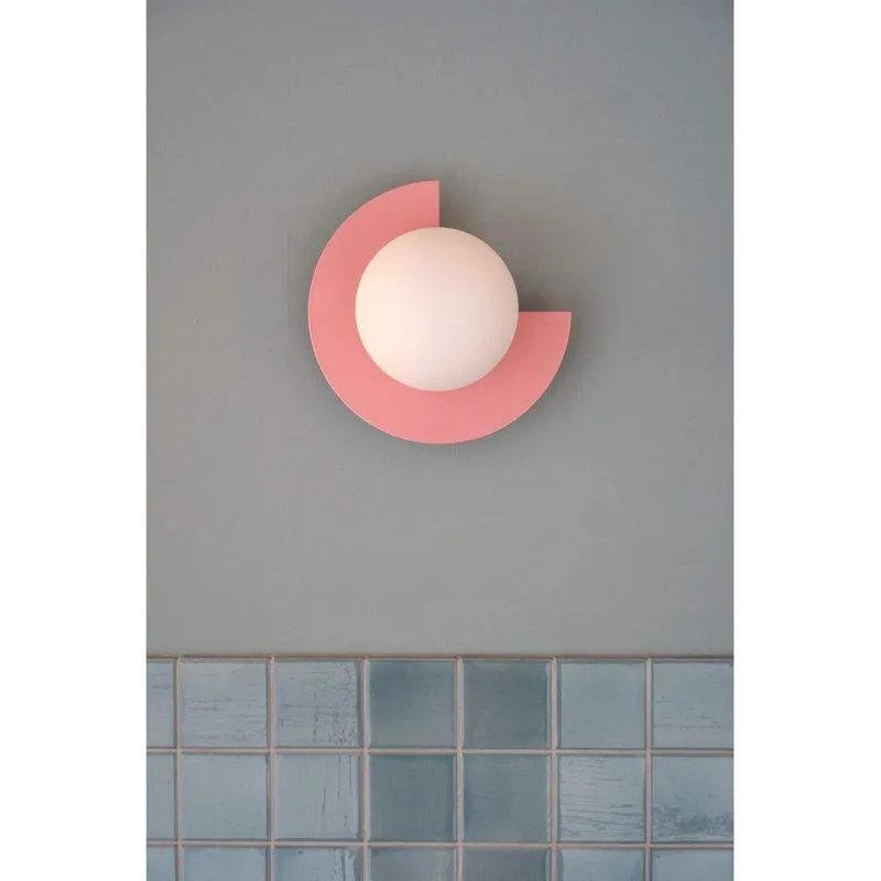 Candy Big Circle 270 L wandlamp, roze by Swedish Ninja – product photo