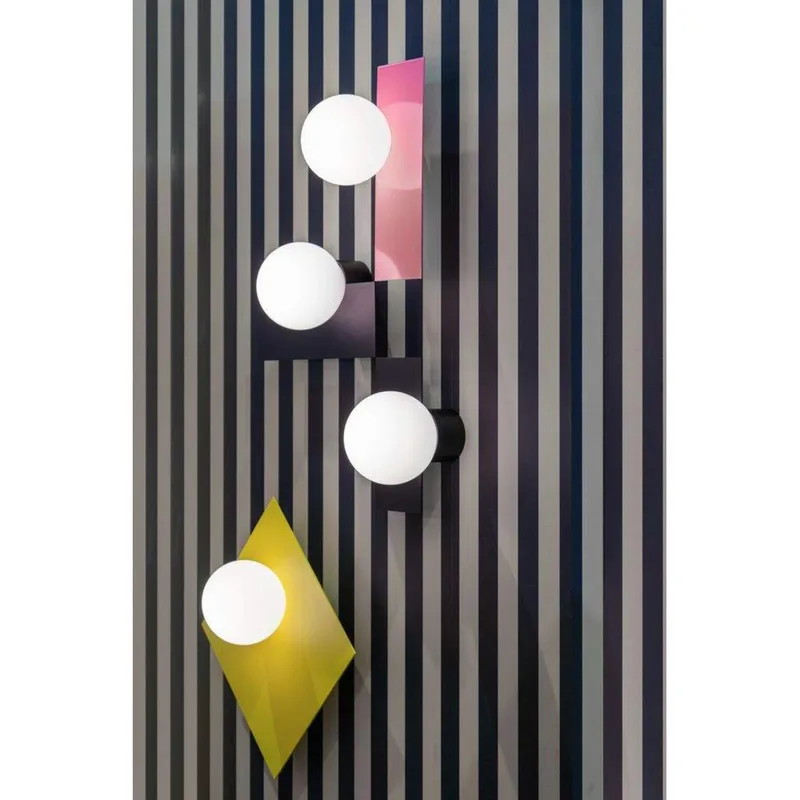 Candy Big Rectangle S wandlamp, roze by Swedish Ninja – product photo