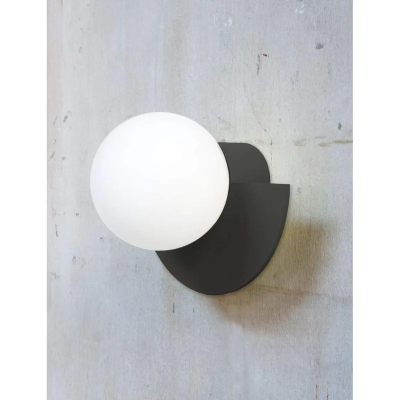 Candy Little Circle 180 S wandlamp, zwart från Swedish Ninja – produktbild