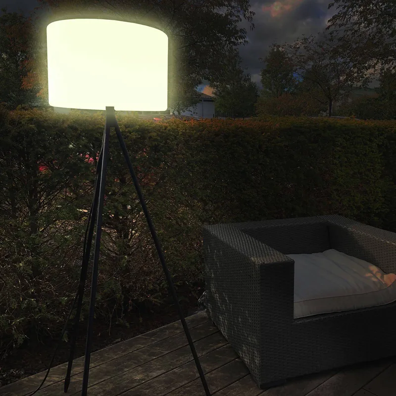 Khaya LED vloerlamp voor buiten RGBW by tint in White, Black – product photo