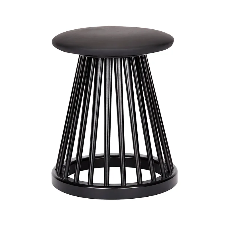 Fan Hocker Black von Tom Dixon – Produktfoto