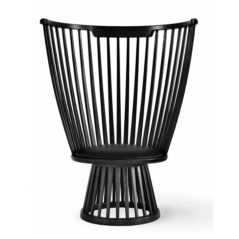 Fan Loungesessel Black von Tom Dixon – Produktfoto