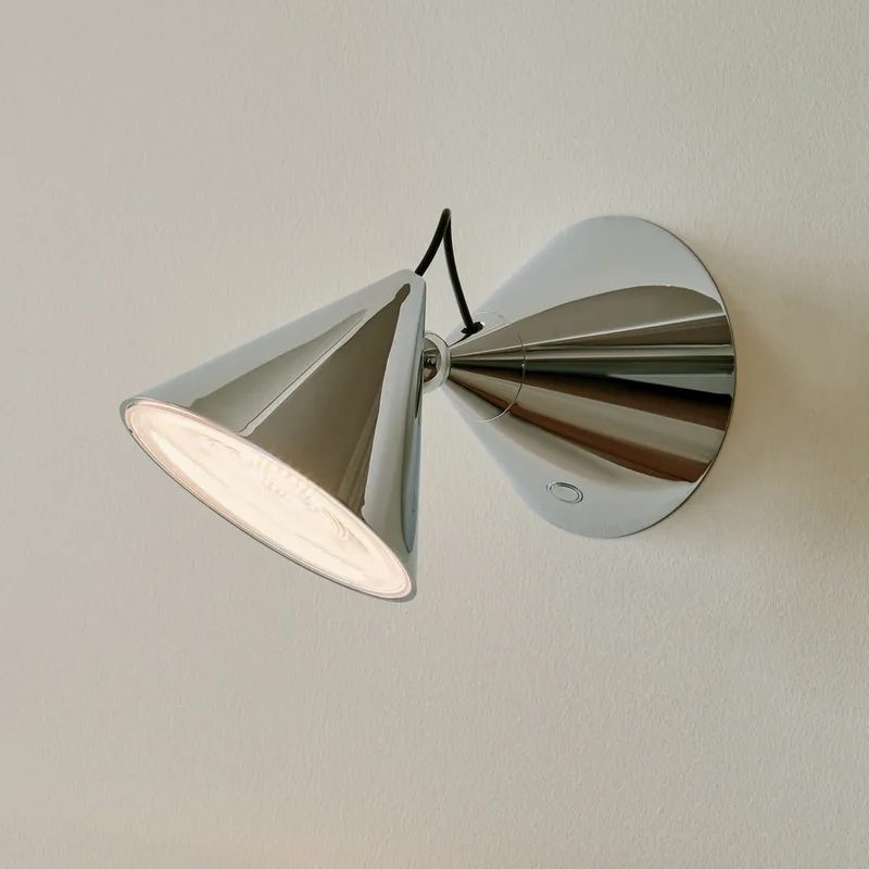 Pose LED wandlamp, zilver 21 cm kunststof - Tom Dixon - Woonkamer - Designer - Metaal - 1 lamp by Tom Dixon – product photo