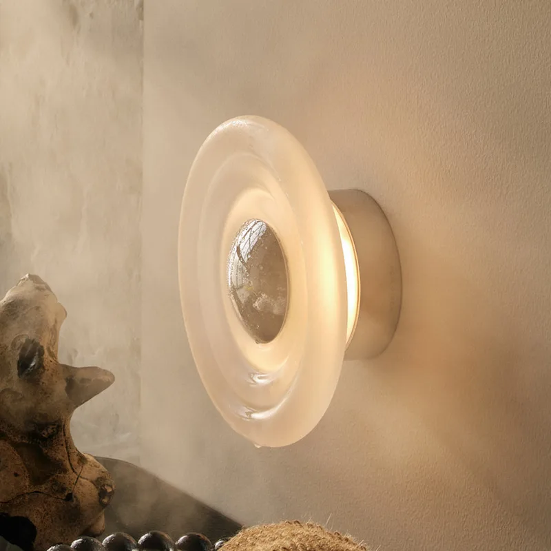 Press Sphere Mini LED wandlamp mat Ø 22 cm - Tom Dixon - Badkamer - Designer - Glas - Met lampenkap by Tom Dixon – product photo