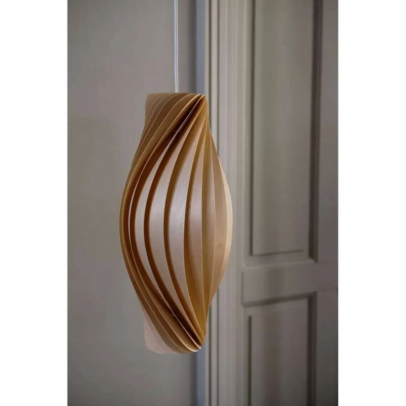 hanglamp nr. 111, 43 cm hoog, berkenhout, E14 van Tom Rossau in Licht hout – productfoto 4 van 5