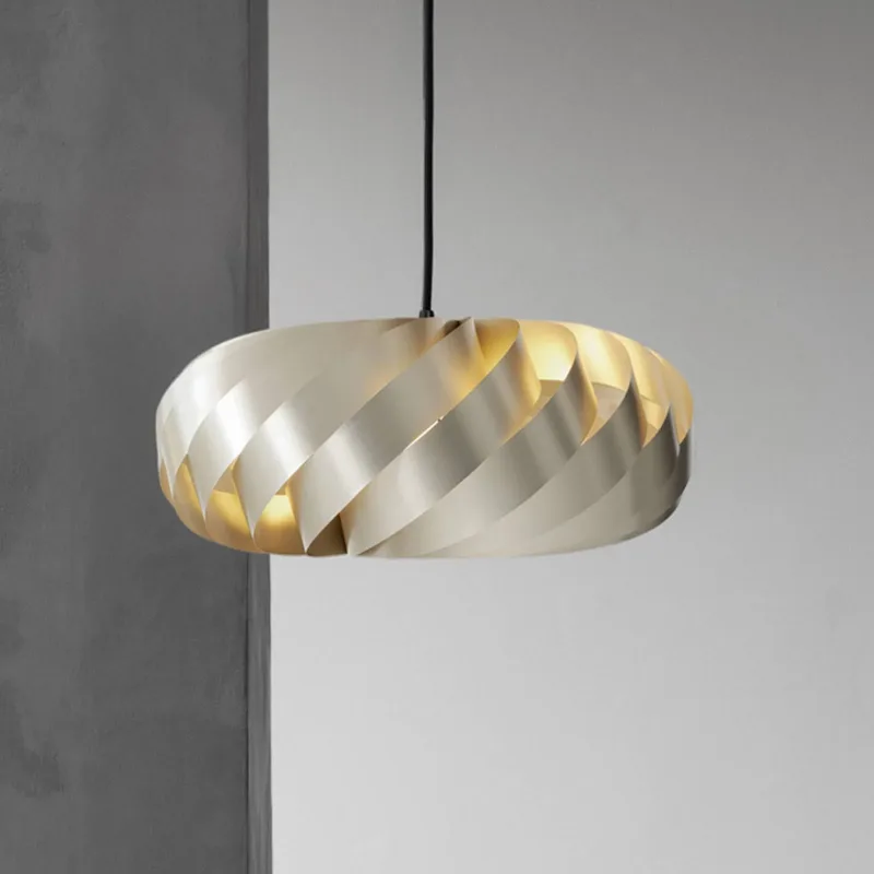 hanglamp TR5, Ø 40 cm, aluminium by Tom Rossau in Gold – product photo 1 of 2