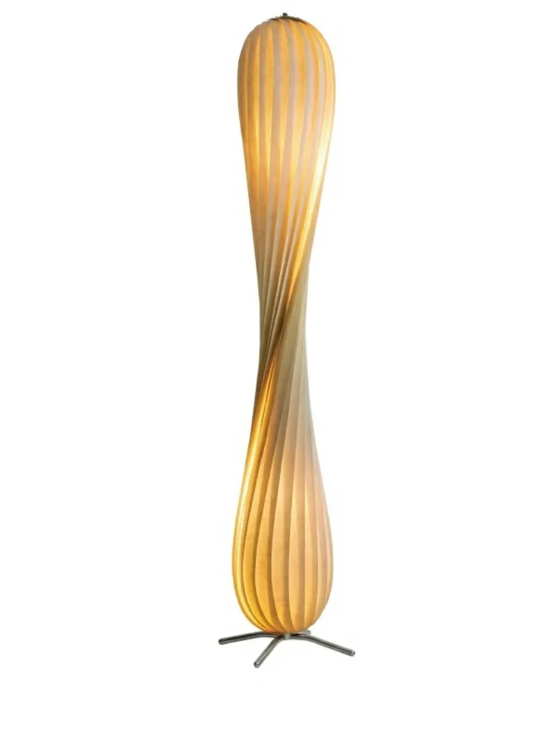 vloerlamp TR7, berkenhout, 117 cm hoog, E27 van Tom Rossau in Berk – productfoto