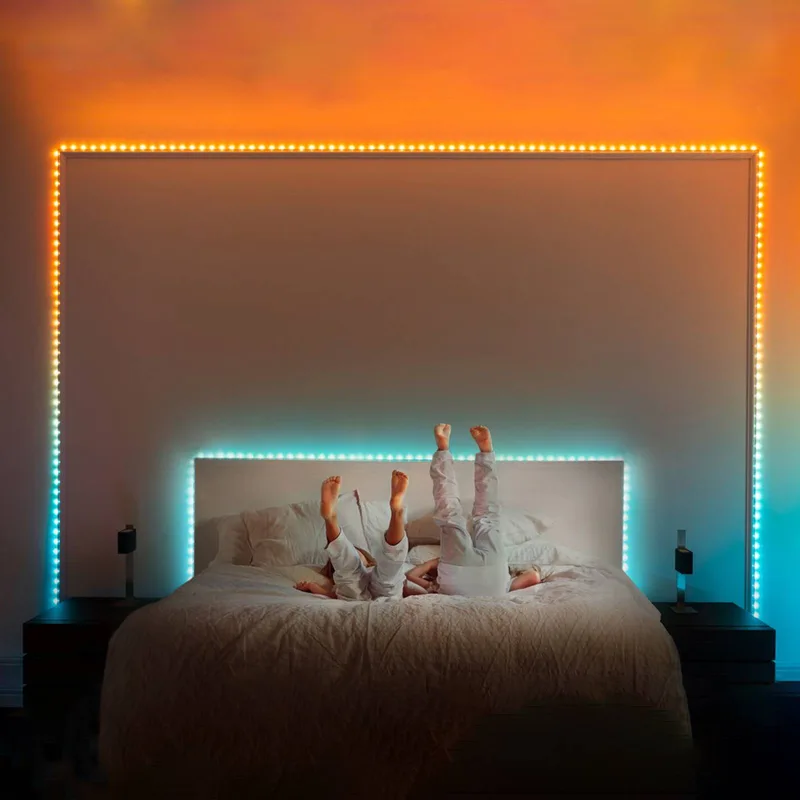 Dots LED lichtketting RGB, IP44, 10m van Twinkly in Transparant – productfoto 4 van 5