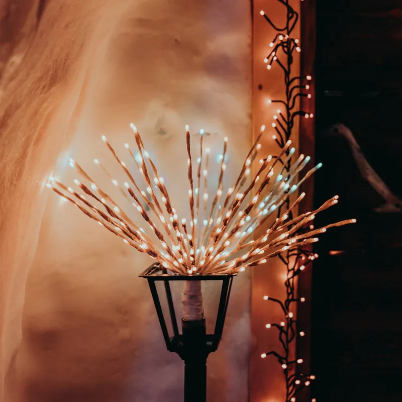 LED lamp Twinkly Spritzer RGB de Twinkly en Blanc – photo du produit 2 sur 5