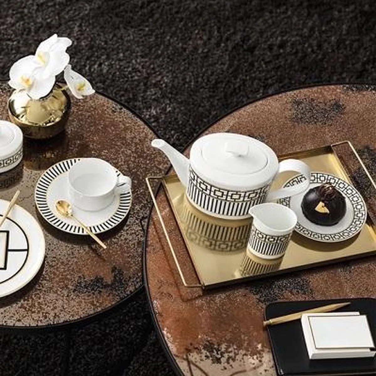 MetroChic - Gebakbordje 16cm van Villeroy & Boch in Goud, Zwart – productfoto