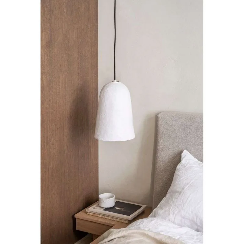 Tulip hanglamp, wit, van katoenmaché by Watt & Veke – product photo
