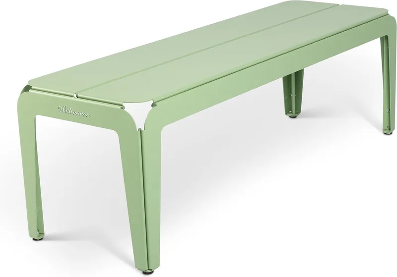 Bended Bench | Tuinbank | Buitenbank 3 Persoons | Aluminium Gepoedercoate Afwerking | Tuinmeubel | Lichtgroen RAL 6021 by Weltevree in Lichtgroen RAL 6021 – product photo