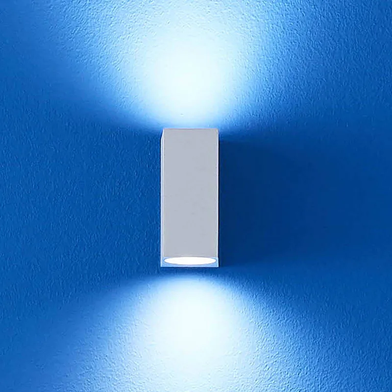 LED wandlamp Up&Down by WiZ in White – product photo