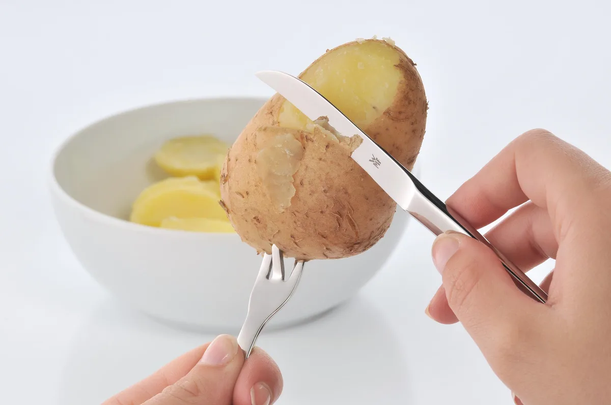 Pellkartoffel-set Nuova, 2-delig, roestvrij staal fra WMF – produktbillede
