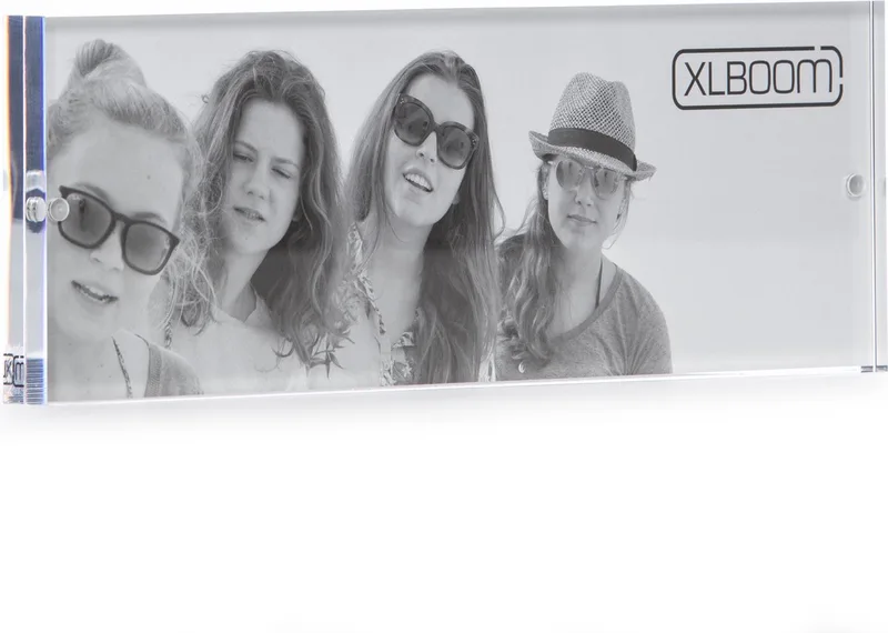 Acrylic Magnetic Fotolijst - Acryl - Fotoformaat 10x28cm från XLBoom i Transparent – produktbild