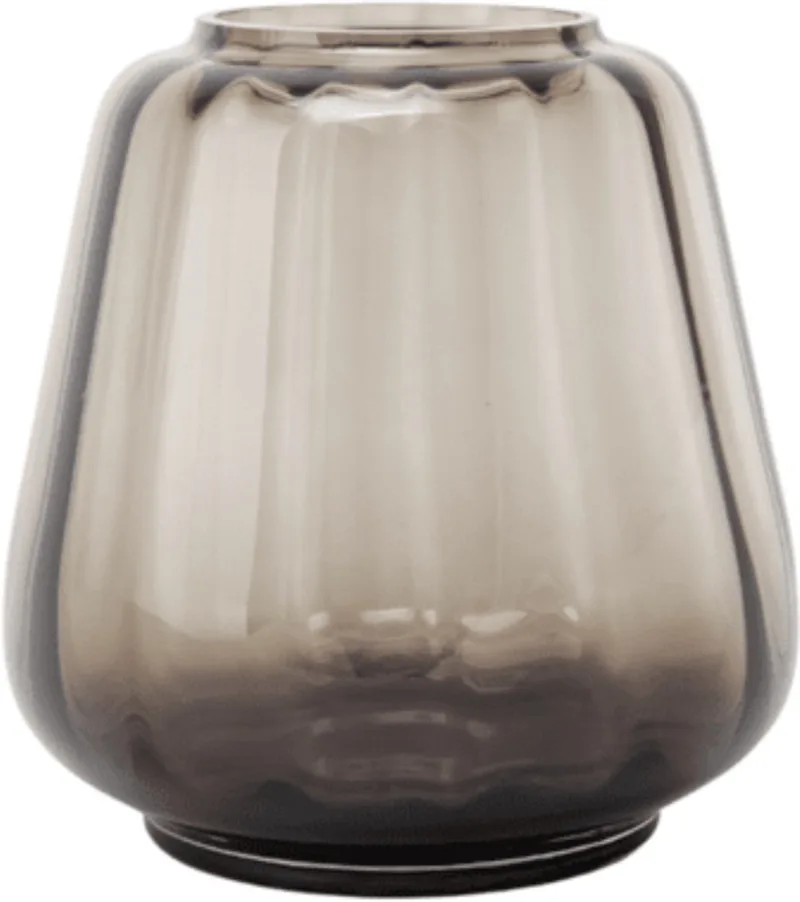 Kuro Wave Small Smokey – Mondgeblazen glazen vaas Ø 22,5 cm × H 19,5 cm – Kleur Smokey – Design woonaccessoire by XLBoom in Grey – product photo