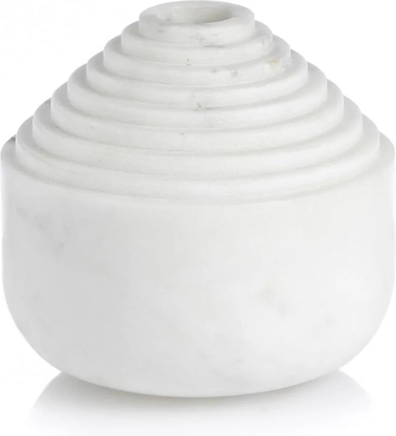 Laps Kaarsenhouder - in marmer - Wit - 11 x 11 x 10,5cm van XLBoom in Wit Marmer – productfoto