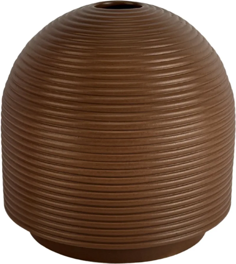 Nova Medium Mocha - Keramische design vaas (Ø 20 cm) met ribbeltextuur - Verkrijgbaar in Cream & Mocha - Sculpturale vaas door Alain Gilles by XLBoom in Mocha – product photo