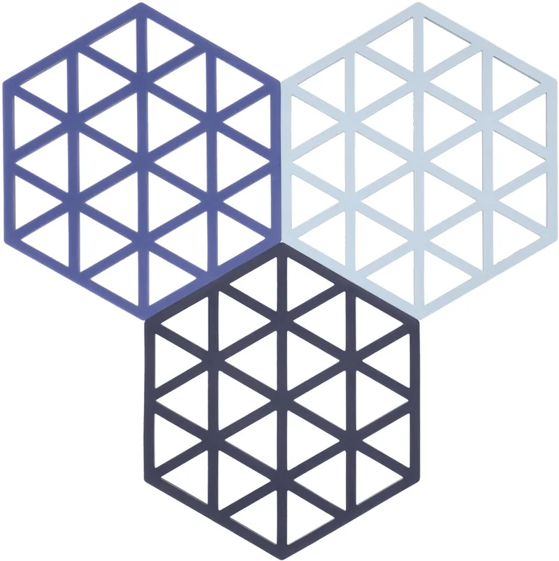 Pannenonderzetter Triangles Set – Onderzetters Pannen – Hittebestendig tot 250°C – Vaatwasserbestendig – Siliconen – 16 x 14 x 0,9 cm – 3 stuks fra Zone Denmark i Midnight/Indigo/Blue – produktbillede