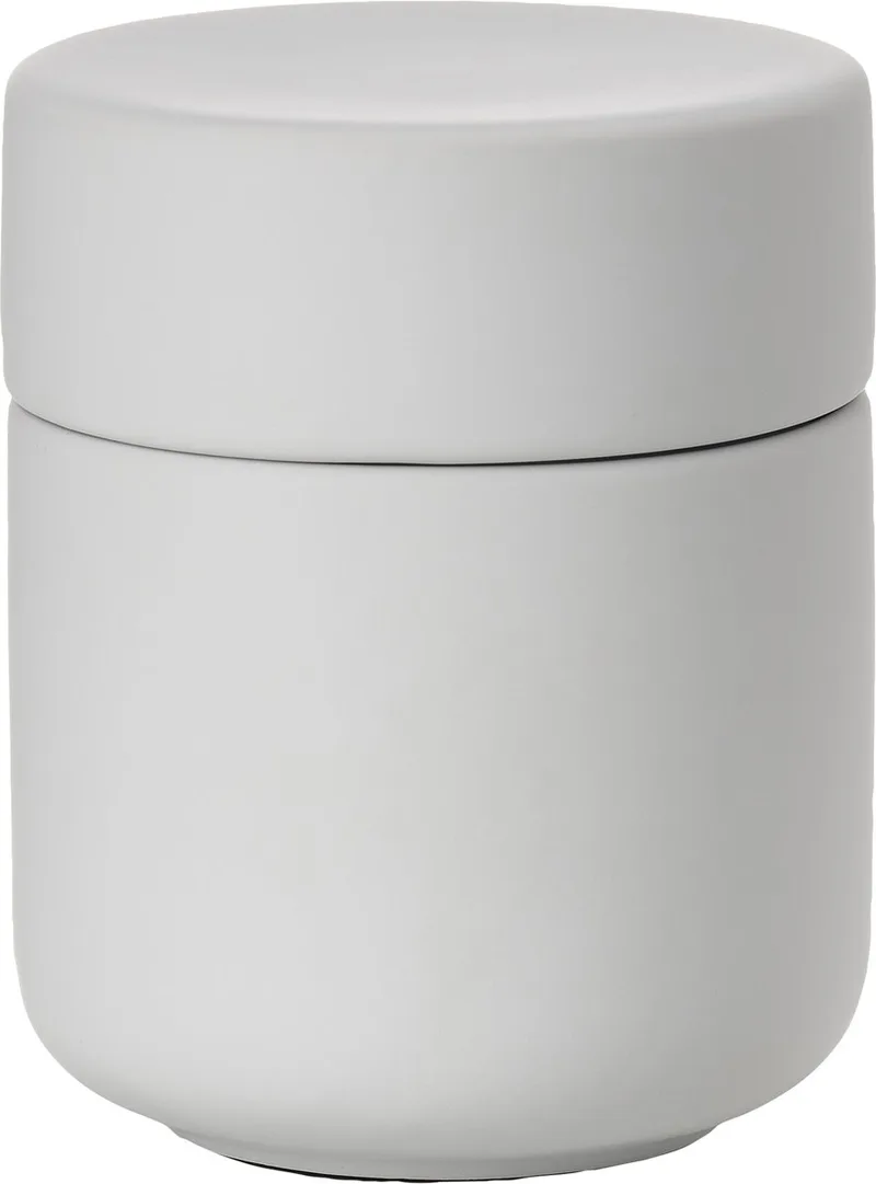 Ume Badkamer Beker met Deksel - Toilet & Badkamer Accessoires voor Wattenschijfjes, Make-up of Sieraden - 10,3 x 8,3 cm - (grijs) von Zone Denmark in Soft Grey – Produktfoto