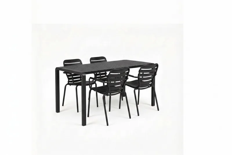 Vondel Tuinset 4 personen - tuintafel + 4 stoelen met armleuning van Zuiver in Zwart – productfoto