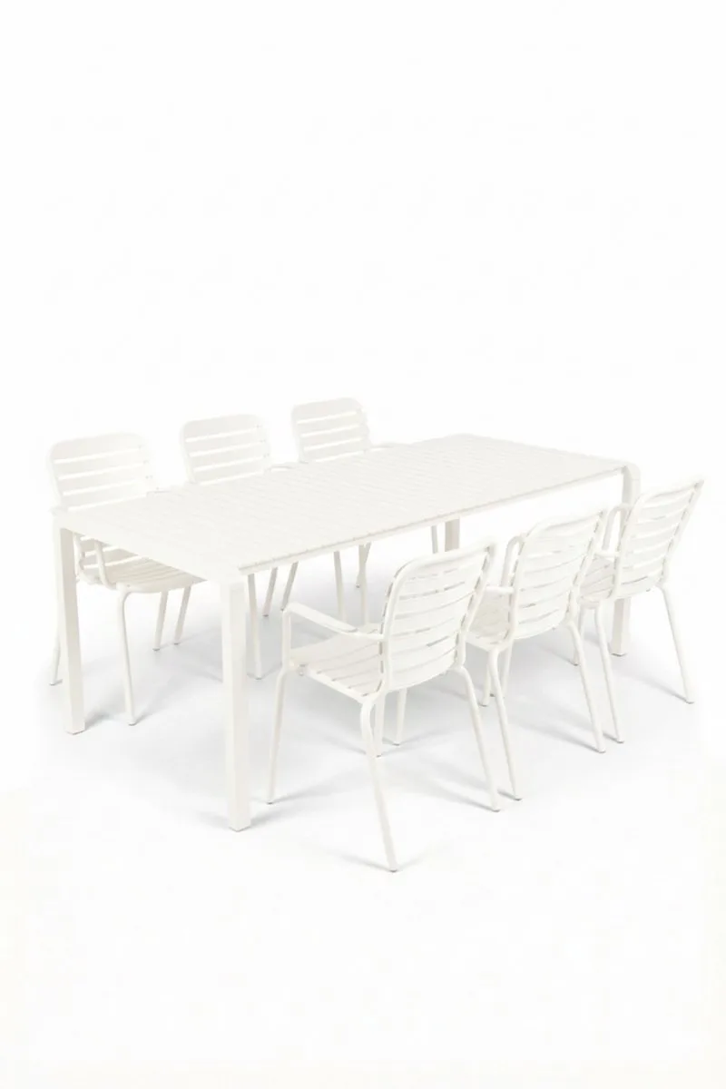 Vondel Tuinset 6 personen - tuintafel + 6 stoelen met armleuning von Zuiver in Wit – Produktfoto