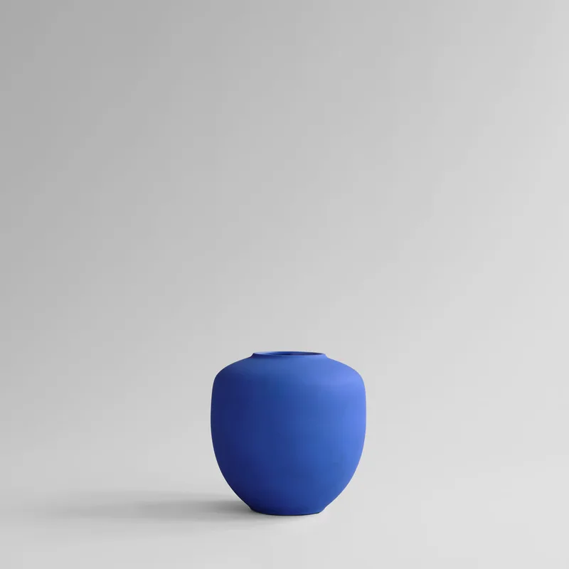 Sunao Vase, Medio - Marrakech Blue by 101 Copenhagen – product photo