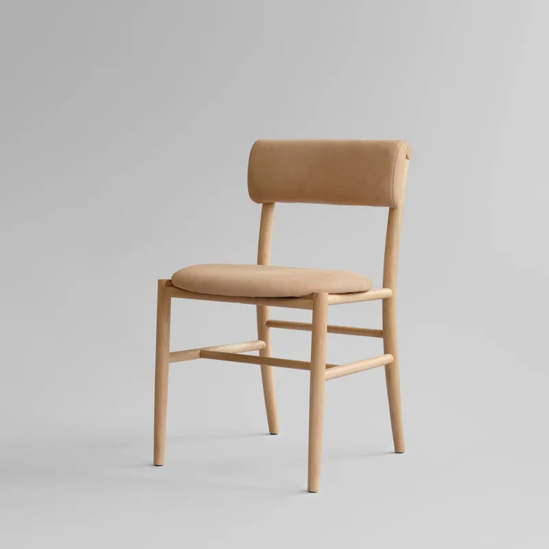 Nama Dining Chair - Nubuck von 101 Copenhagen – Produktfoto