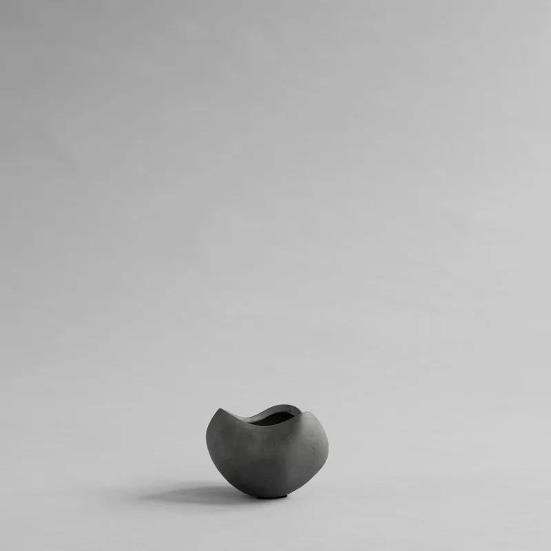 Curve Bowl, Mini - Dark Grey by 101 Copenhagen – product photo