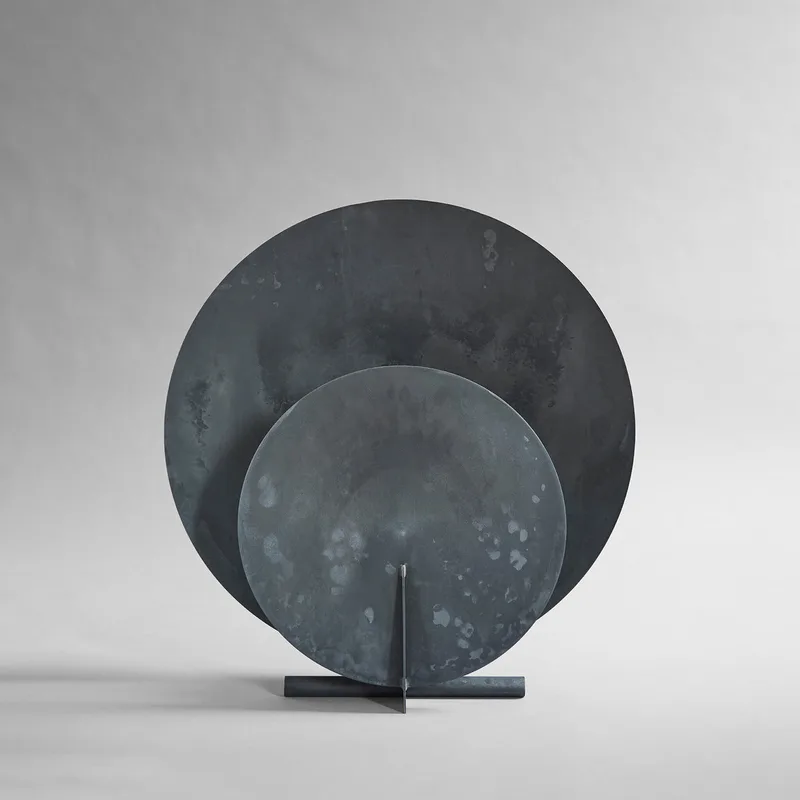 AD Floor Lamp - Oxidized von 101 Copenhagen – Produktfoto
