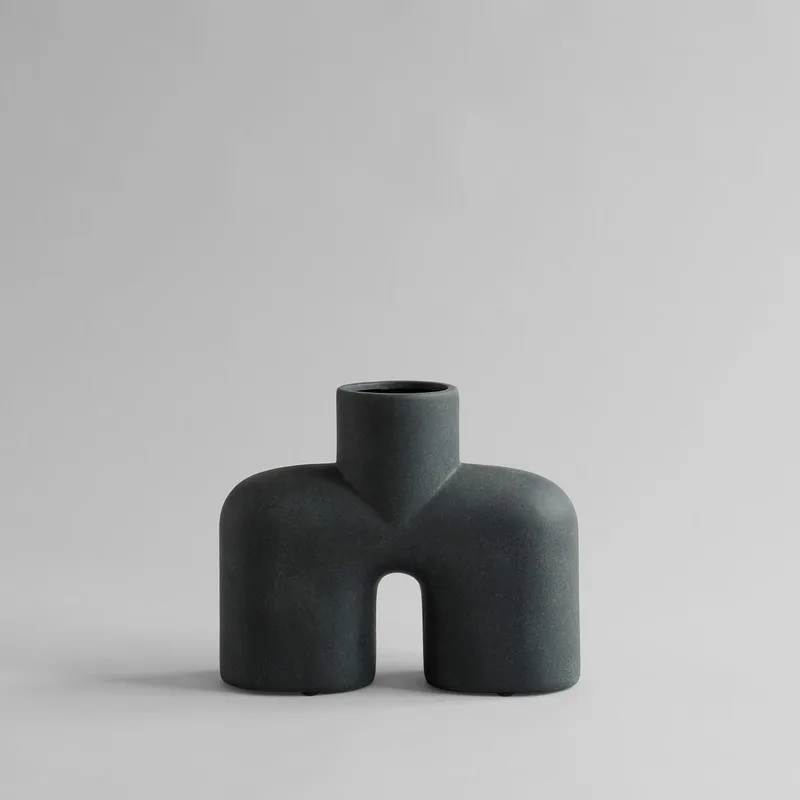 Cobra Vase Uno, Medio - Black von 101 Copenhagen – Produktfoto