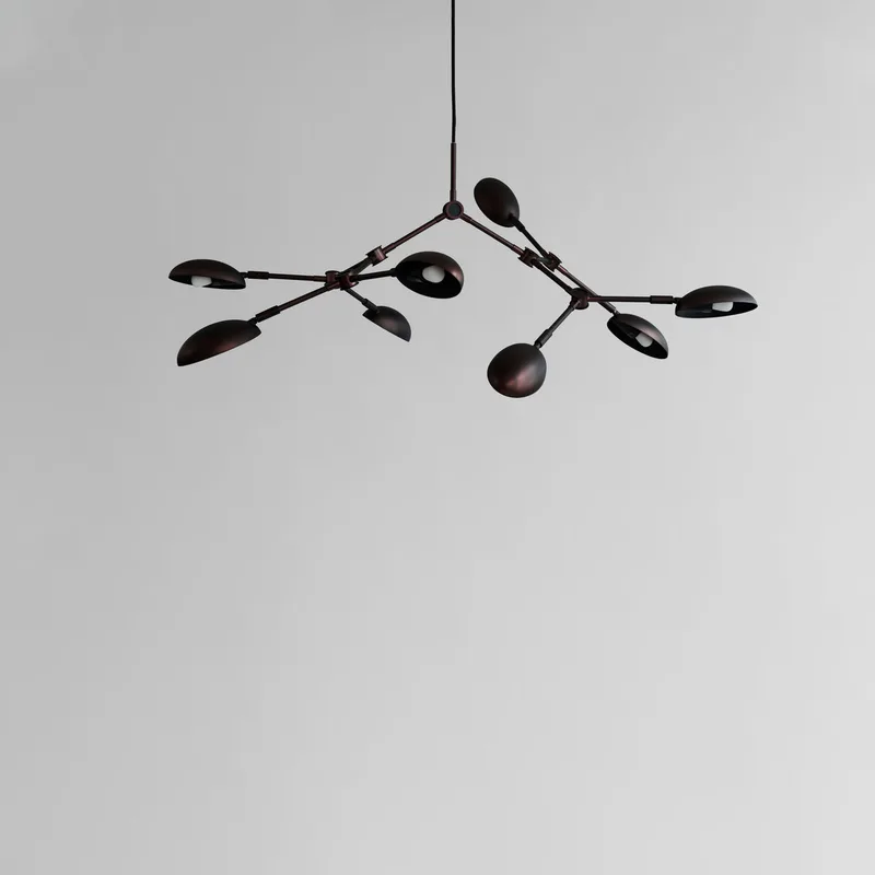 Drop Chandelier, Mini - Burned Black (5m) van 101 Copenhagen – productfoto