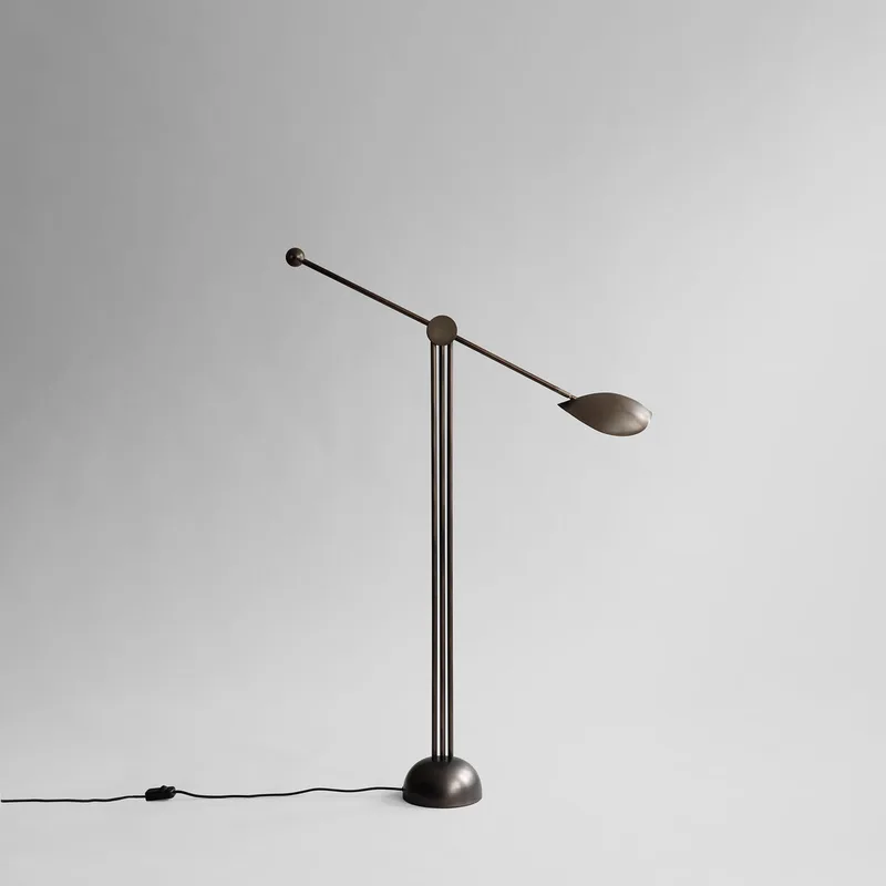 Stingray Floor Lamp - Bronze by 101 Copenhagen – product photo