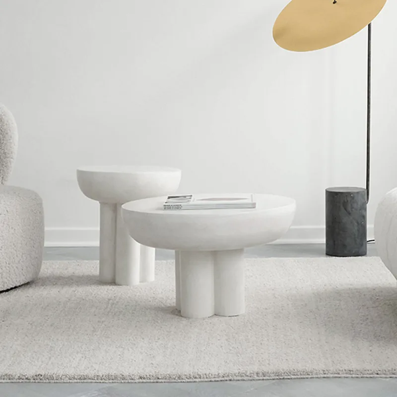 Crown Table, Low - Bone White von 101 Copenhagen – Ambientefoto