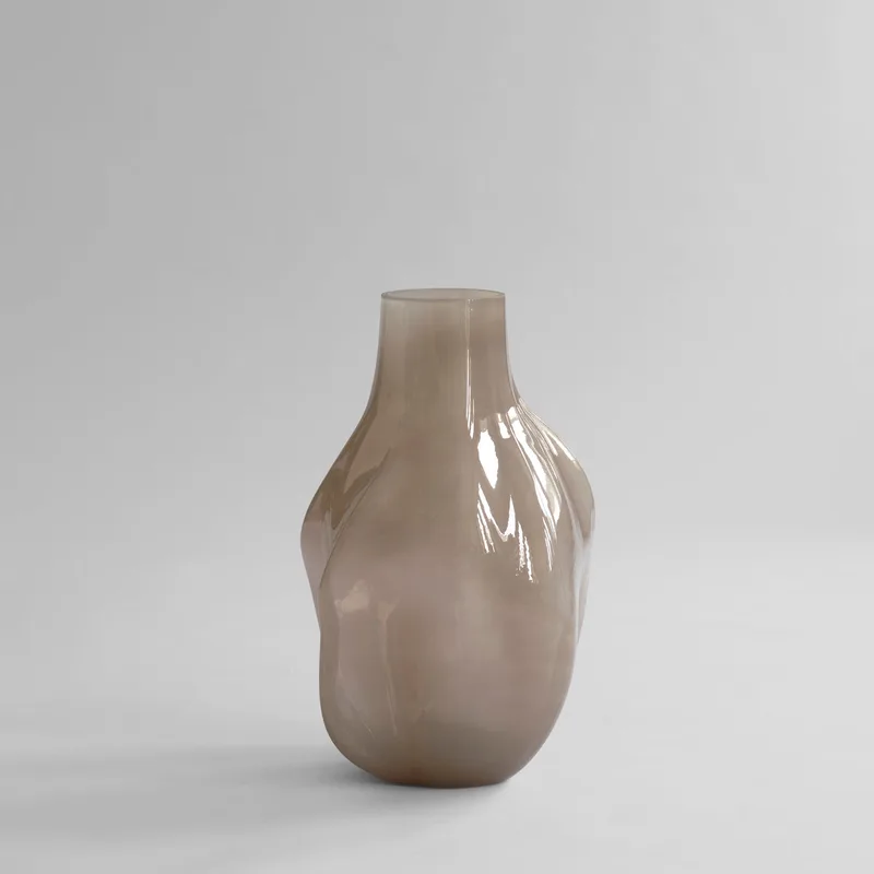 Bakku Vase, Big - Smoked Desert von 101 Copenhagen – Produktfoto