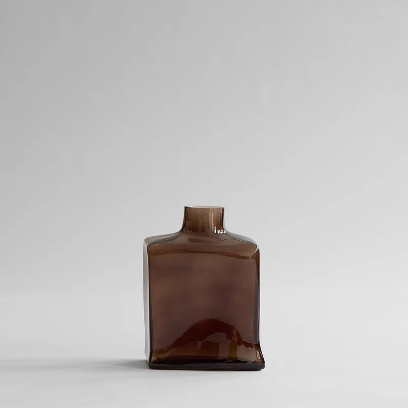 Shin Vase, Medio - Smoked Forest van 101 Copenhagen – productfoto