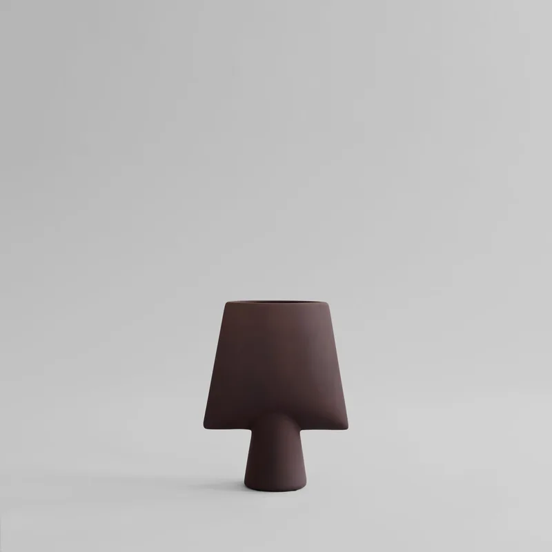 Sphere Vase Square, Mini – Chocolate Brown by 101 Copenhagen – product photo