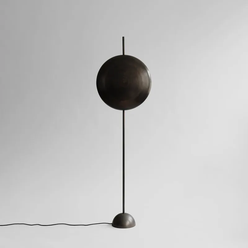 Totem Floor Lamp - Bronze by 101 Copenhagen – product photo