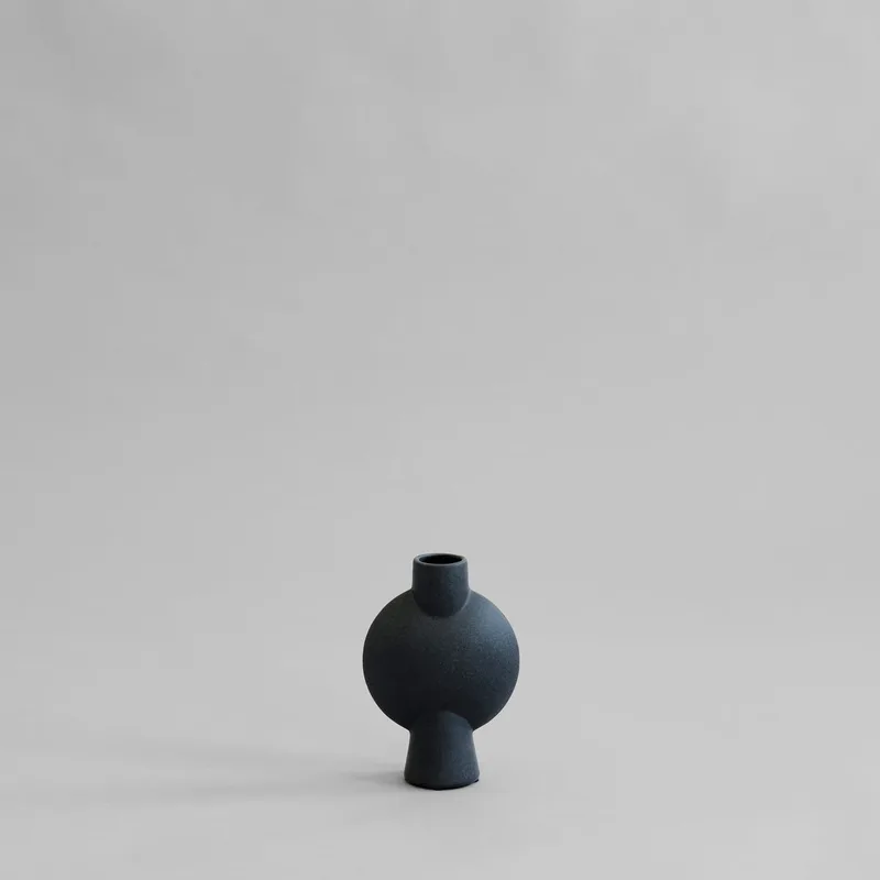 Sphere Vase Bubl, Mini - Black by 101 Copenhagen – product photo