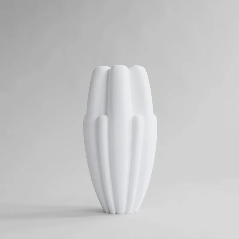 Bloom Vase Slim, Big - Bone White von 101 Copenhagen – Produktfoto