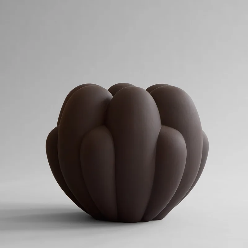 Bloom Vase, Big - Chocolate Brown by 101 Copenhagen – product photo