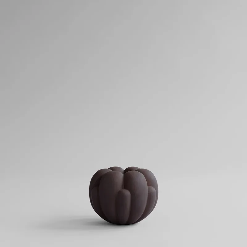 Bloom Vase, Petit - Chocolate Brown by 101 Copenhagen – product photo