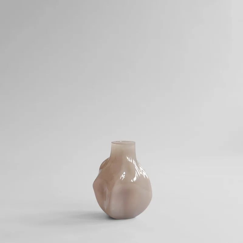 Bakku Vase, Medio - Smoked Desert van 101 Copenhagen – productfoto